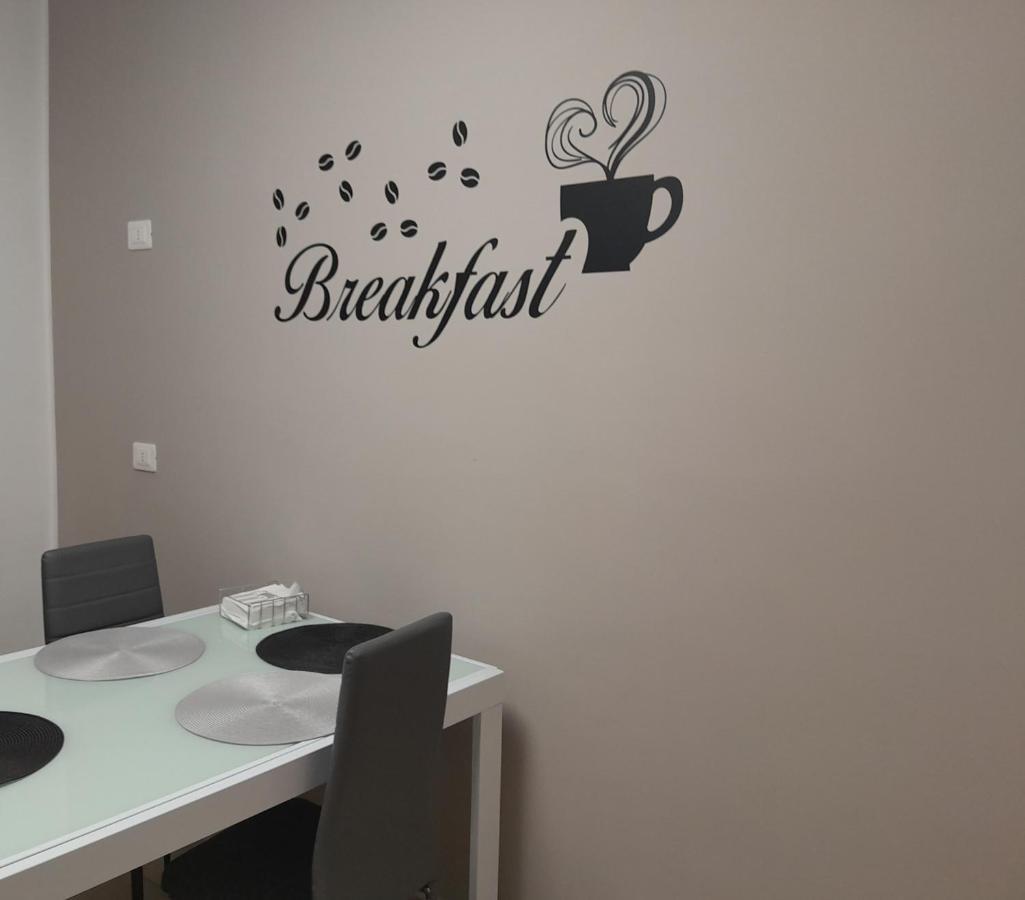 New Zara Bed & Breakfast วิลลาซานโจวานนี ภายนอก รูปภาพ